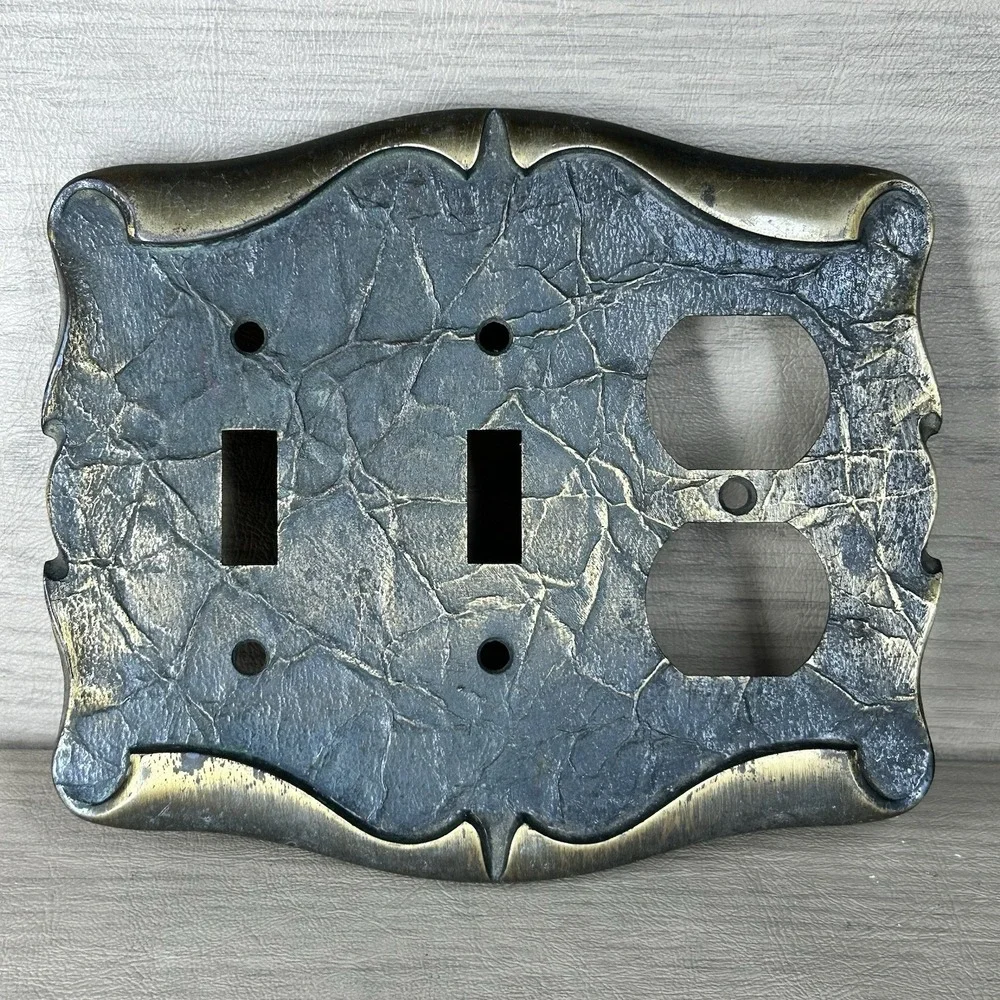 Vintage Amerock Carriage House Light Switch Outlet Cover Plate